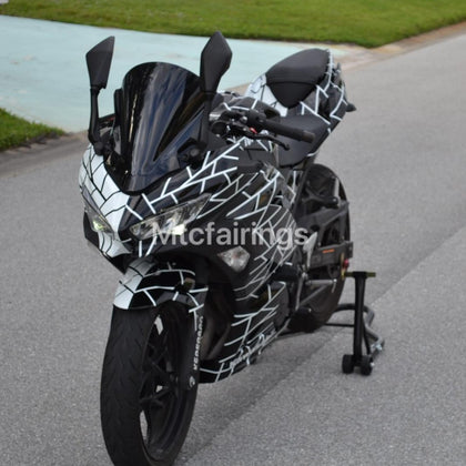 2017-2023 Kawasaki Ninja 400 Black/white with Decals Fairing Kit